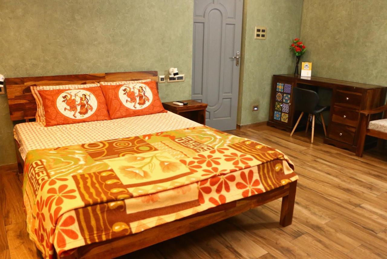 Penthouse 2Bhk With Bathtub And Terrace Villa Puducherry Buitenkant foto